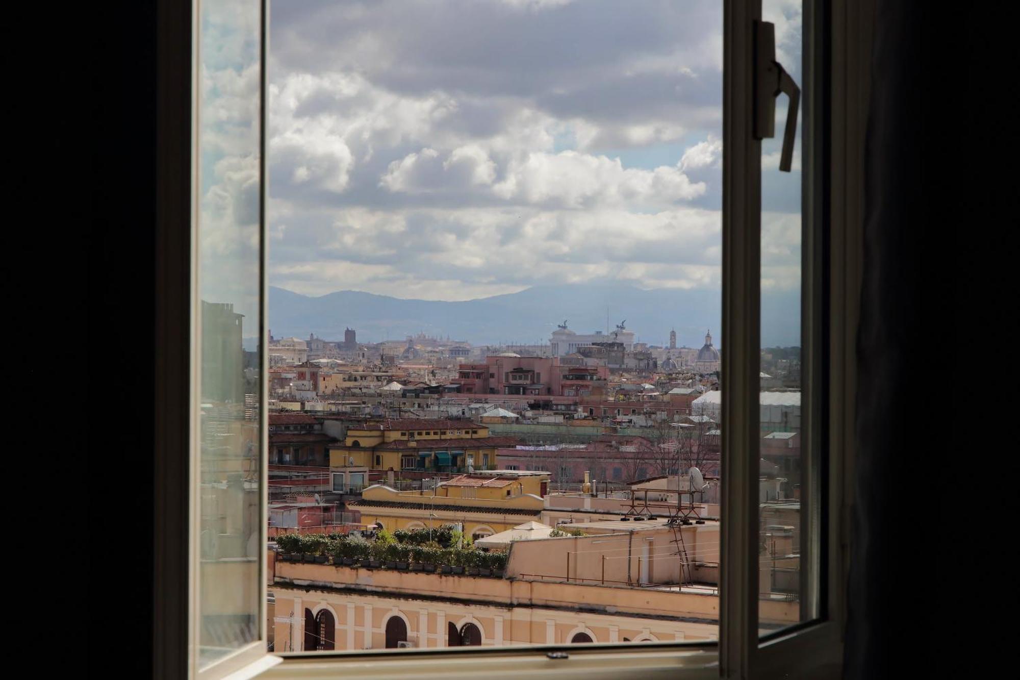 Vatican Guesthouse Roma Ngoại thất bức ảnh